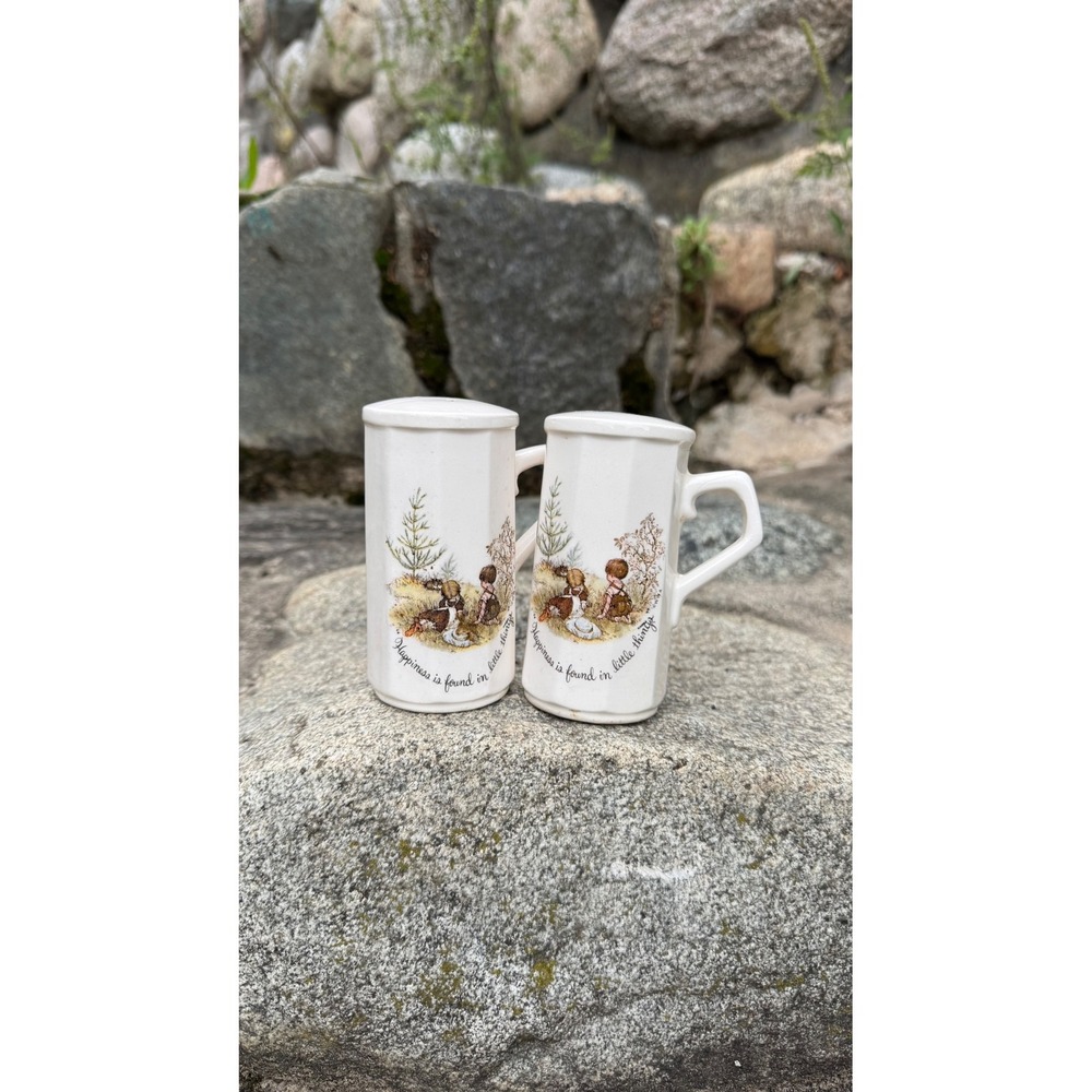 Vintage 1970s Holly Hobbie Salt and Pepper Shakers Happiness is Found Mugs Set